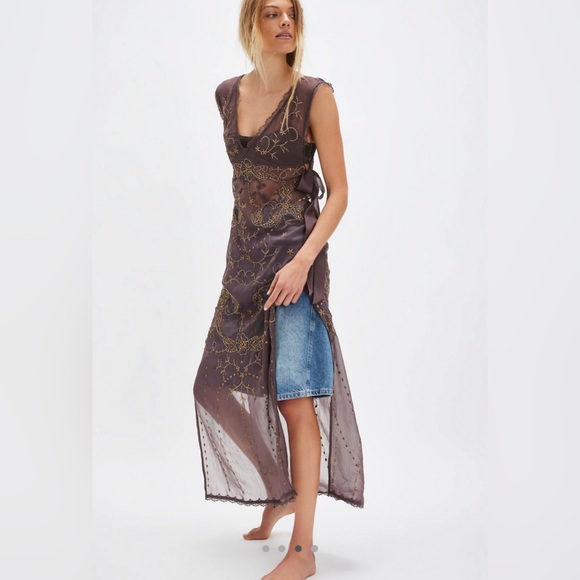 Free People Bali Audacity Slip - Picture 4 of 14